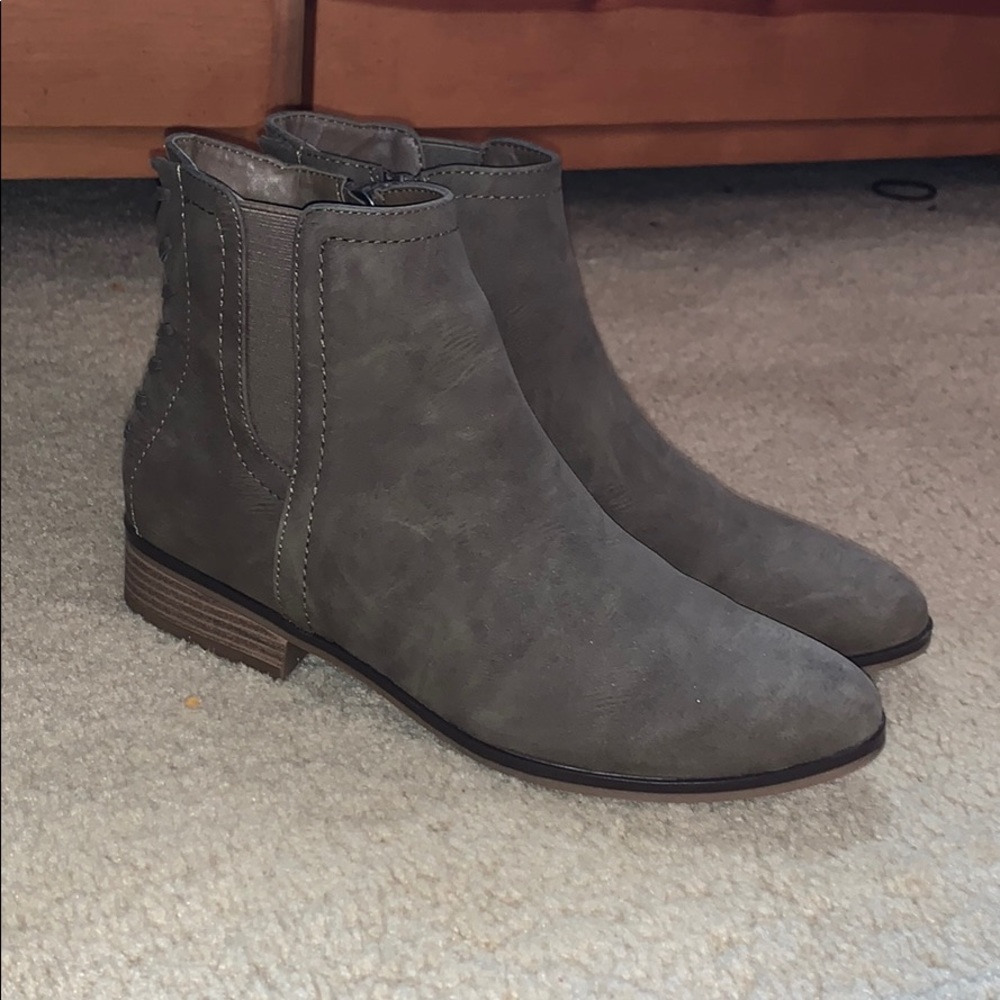 Limelight Grey Booties